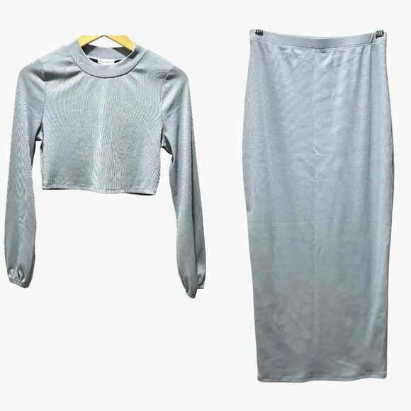 Superdown Lena SET Cropped Top Skirt Ribbed Long Sleeve Blue Womens Size XXS - Picture 3 of 12